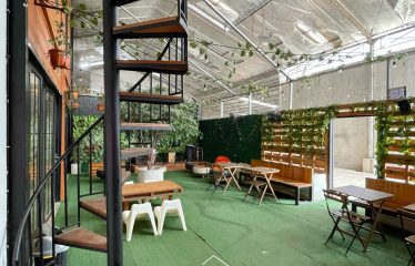 JAGAKARSA – COMMERCIAL – FOR SALE