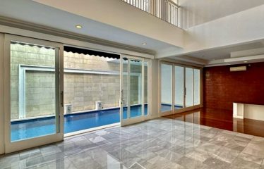 KEBAYORAN BARU – HOUSE – FOR SALE