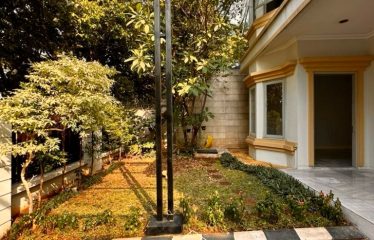 KEBAYORAN BARU – HOUSE – FOR SALE