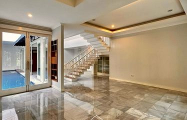 KEBAYORAN BARU – HOUSE – FOR SALE