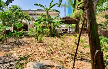 KUNINGAN – HOUSE – FOR SALE