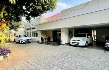 KEBAYORAN BARU – HOUSE – FOR SALE