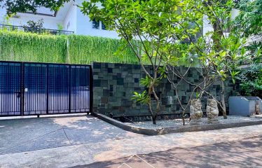KEBAYORAN BARU – HOUSE – FOR SALE