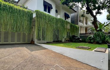 KEBAYORAN BARU – HOUSE – FOR SALE