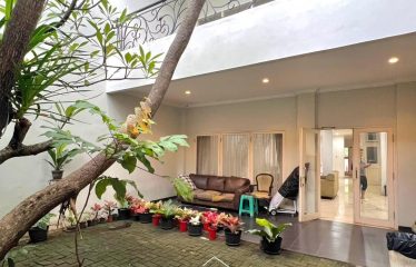 KEBAYORAN BARU – HOUSE – FOR SALE