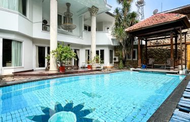 HOUSE – LEBAK BULUS – FOR SALE