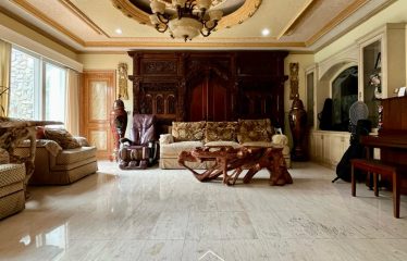 HOUSE – LEBAK BULUS – FOR SALE