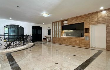 HOUSE – CIPETE – FOR SALE