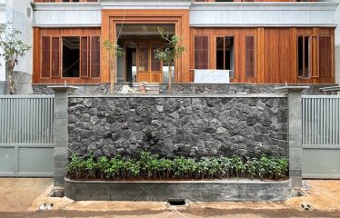 HOUSE FOR SALE – [KEMANG]