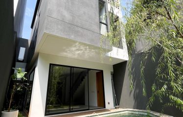 HOUSE FOR SALE – [KEMANG]
