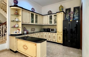 HOUSE FOR SALE – [KEBAYORAN BARU]