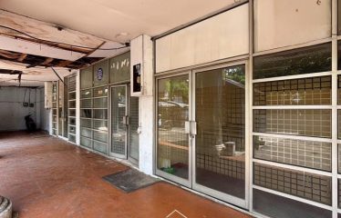 COMMERCIAL BUILDING FOR SALE – [MENTENG]