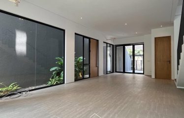 HOUSE FOR SALE – [KEMANG]