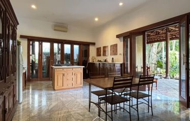 HOUSE FOR SALE – [CIRENDEU]