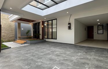 KEBAYORAN BARU [FOR SALE]
