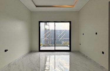 KEBAYORAN BARU [FOR SALE]