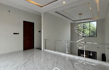 KEBAYORAN BARU [FOR SALE]