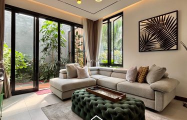 HOUSE FOR SALE – [KEBAYORAN LAMA]