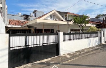 HOUSE FOR SALE – [KEBAYORAN BARU]