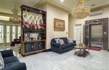 COMMERCIAL BUILDING FOR SALE – [KEBAYORAN BARU]