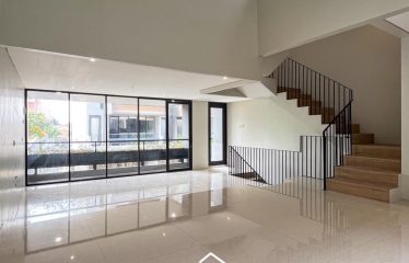 HOUSE FOR SALE – [KEMANG]