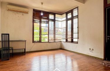 HOUSE FOR SALE – [KEBAYORAN BARU]