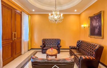 HOUSE – [FOR SALE]: CIPETE