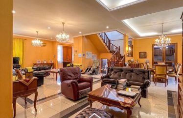 HOUSE – [FOR SALE]: CIPETE