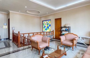 HOUSE – [FOR SALE]: CIPETE
