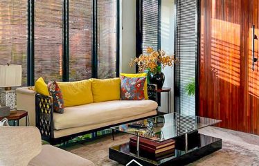 HOUSE FOR SALE – (KEMANG / AMPERA}